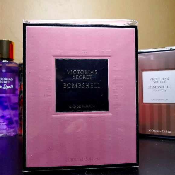 Sold! 💥Victorias secret Bombshell 100ml - Picture 1 of 6